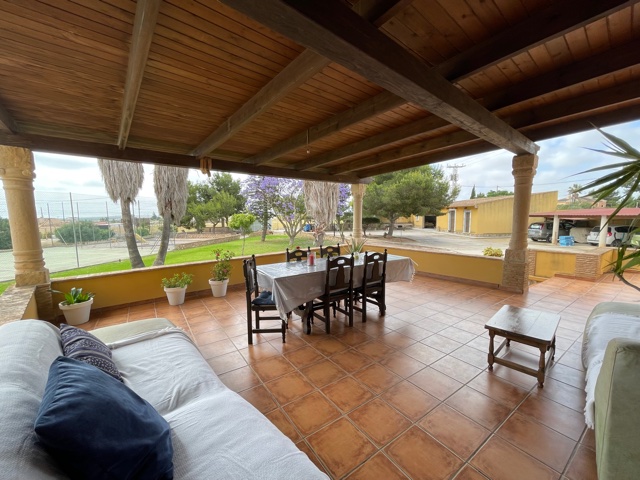 Los Montesinos (Alicante)